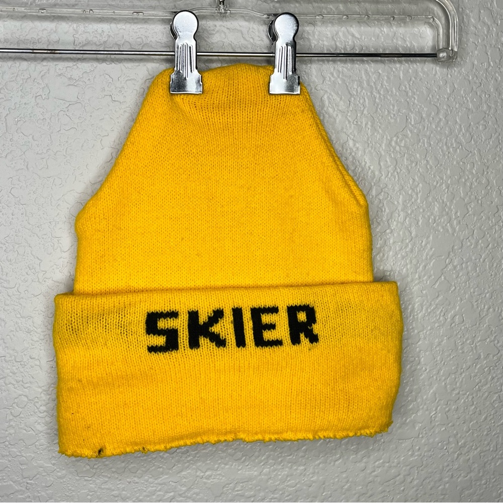 Gorilla Skier Yellow‎ Knit Beanie Winter Hat Retro Streetwear Ski Snowboarding